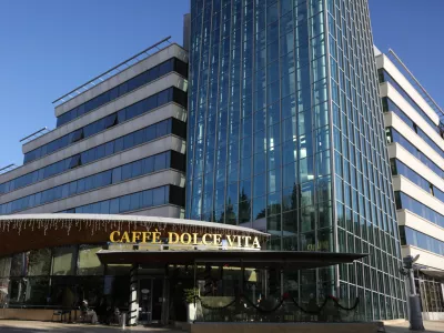 kavarna Caffe Dolce Vita- 08.12.2016 - HIt Casino Perla Nova Gorica - igralni&scaron;ko-zabavi&scaron;čni center - igralni&scaron;tvo - igralnica   //FOTO: Luka Cjuha. .