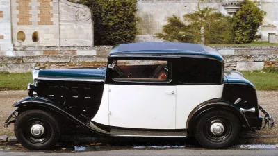 Prvi avtomobil, ki je vozil na dizl je bil Citroen Rosalie iz leta 1933.