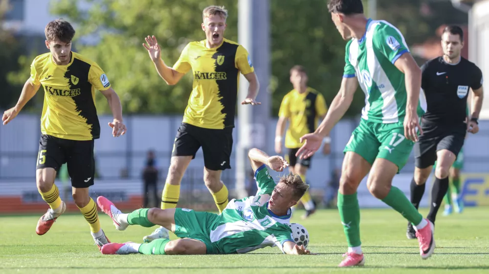 - 29.08.2026 - nogmet - 1.SNL - Kalcer Radomlje: Olimpija Ljubljana//FOTO: Jaka Gasar