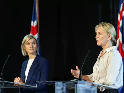 Iceland's Prime Minister Kristrun Frostadottir and Iceland's Minister for Foreign Affairs Thorgerdur Katrin Gunnarsdottir hold a press conference after Iceland rejected EU accession talks in a close-fought referendum, in Reykjavik, Iceland, August 30, 2026. REUTERS/Leonhard Foeger