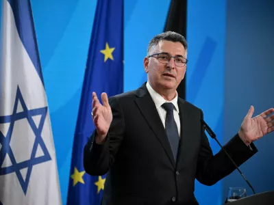 FILE PHOTO: Israeli Foreign Minister Gideon Saar holds a press conference with German Foreign Minister Johann Wadephul (not pictured) following their talks, in Berlin, Germany, May 5, 2026. REUTERS/Annegret Hilse/File Photo