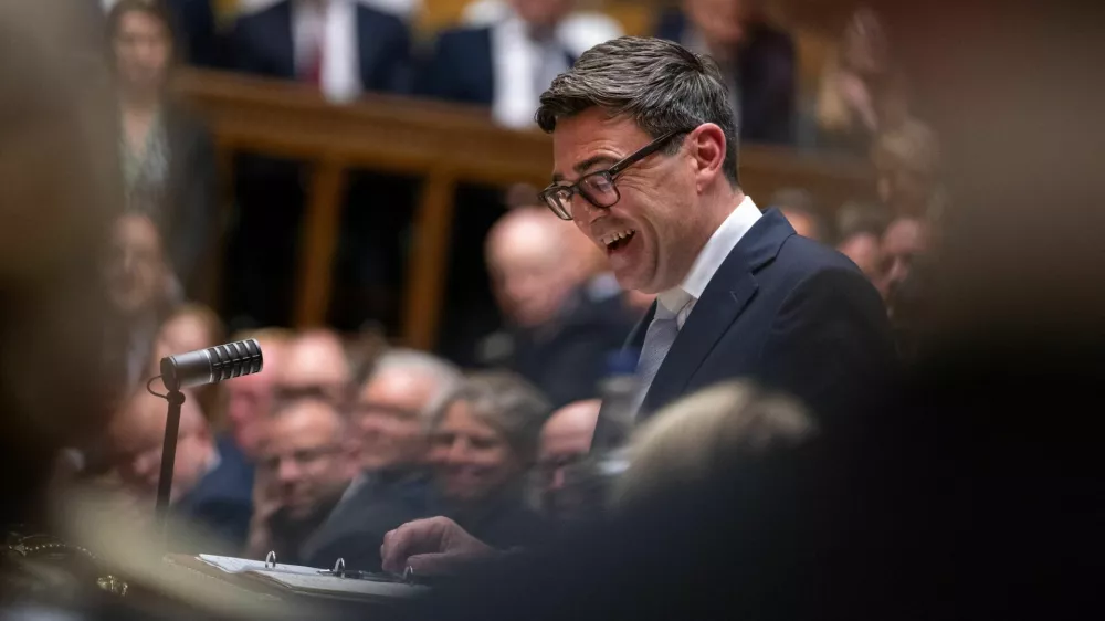 Britain's Prime Minister Andy Burnham speaks during Ministerial Statement on Government Direction at the House of Commons in London, Britain, September 1, 2026. &copy; House of Commons/Handout via REUTERS  THIS IMAGE HAS BEEN SUPPLIED BY A THIRD PARTY. IMAGE MUST NOT BE ALTERED. MANDATORY CREDIT. ATTENTION EDITORS - IN LINE WITH GUIDANCE FROM THE HOUSE, SOME IMAGES MIGHT HAVE BEEN SLIGHTLY ALTERED AT THE SOURCE SO THAT TEXT IN DOCUMENTS IS NOT CLEARLY VISIBLE.