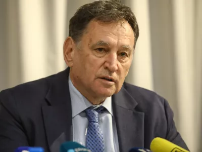 predsednik uprave Darsa Andrej Ribič 15.5.2026 - novinarska konferenca, na kateri bodo ministrica za infrastrukturo, ki opravlja tekoče posle, Alenka Bratu&scaron;ek, minister za notranje zadeve, ki opravlja tekoče posle, Branko Zlobko, namestnik generalnega direktorja Policije Beno Meglič in predsednik uprave Darsa Andrej Ribič predstavili ugotovitve poročila o stanju na delovi&scaron;čih na slovenskih avtocestah in hitrih cestah, s katerimi se je vlada seznanila na četrtkovi redni seji; DarsFoto: Luka Cjuha