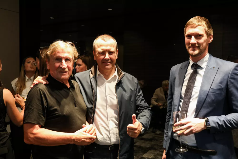 - Bojan Albreht, lastnik Zlatarne Celje in Hotela Plaza V Ljubljani,- Tomaž Lah, Nektar Natura,- Sprejem za nominirance.- 09.09.2026. Regijski izbor Gazela 2026 za Osrednjo Slovenijov Hotelu Plaza v Ljubljani.