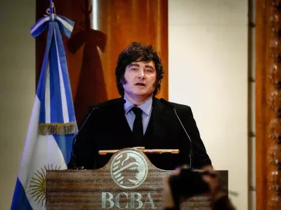 FILE PHOTO: Argentine President Javier Milei waves during a ceremony commemorating the 172nd anniversary of the Buenos Aires Stock Exchange in Buenos Aires, Argentina, July 16, 2026. REUTERS/Mariana Nedelcu/File Photo