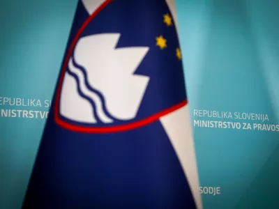 Simbolična fotografija pravosodje - ministrstvo za pravosodje15.12.2025 - Ministrica za pravosodje mag. Andreja Kokalj in minister za notranje zadeve Branko Zlobko bosta danes, 15. decembra 2025, podala izjavo za javnost glede primera smrti mo&scaron;kega v Novem mestu konec oktobra letos.Foto: Luka Cjuha