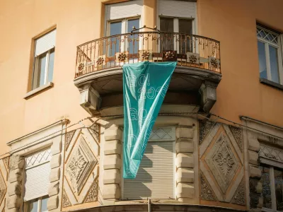Italija, Gorica.Otvoritev Evropske prestolnice kulture (EPK) Nova Gorica-Gorica 2025.Kulturni program z nagovorom zupanov Gorice in Nove Gorice.Kulturni dom Nova Gorica