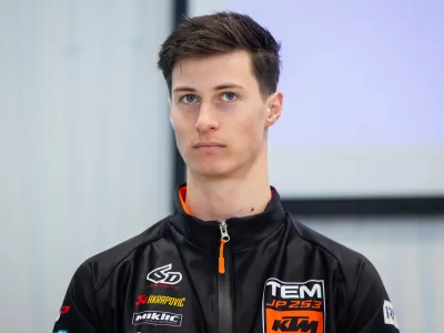 Vransko, AMZS Center varne voznje.Novinarska konferenca pred zacetkom nove sezone v motosportu in kartingu.Motokrosist Jan Pancar.