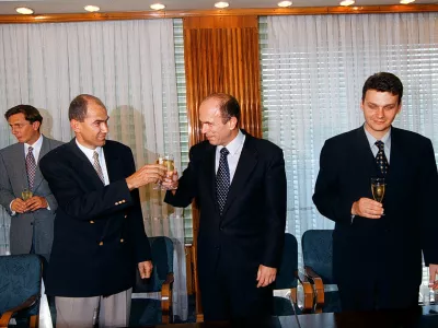 Borut Pahor, Janez Jan&scaron;a Janez Drnov&scaron;ek, Marjan Podobnik / Foto: Tomaž Skale