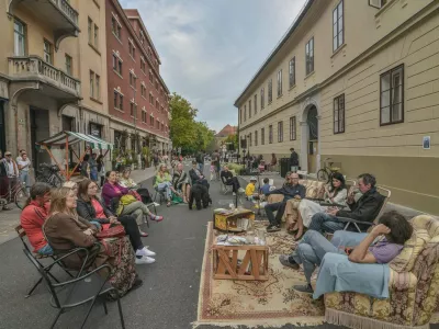 Povabilo na tradicionalno ulično zabavo na Poljansko cesto. Foto: visit Ljubljana