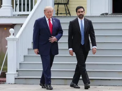 President Donald Trump, left, walks with New York City Mayor Zohran Mamdani after their meeting Monday, Sept. 21, 2026, in New York. (AP Photo/Adam Gray)