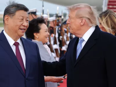 US President Donald Trump and Chinese President Xi Jinping speak as Xi arrives ahead of a state visit at Joint Base Andrews, Maryland, US, September 23, 2026. REUTERS/Jonathan Ernst