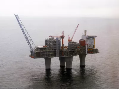 ** FILE ** The Troll A, gas platform run by the Norwegian oil giant Statoil company, standing above the North Sea, about 70 kilometers off the coast of Norway, in this photo dated June 8 2006. Many international corporations like Wal-Mart Stores Inc., Boeing Co., Honeywell International Inc. and Lockheed Martin Corp. have all been put on a blacklist by a Norwegian state investment fund that aims to make the nation's huge oil wealth grow for the benefit of its citizens while making the world a better place. The 1.7 trillion kroner (US3 billion, euro205 billion) global fund is under strict government-imposed ethical guidelines to ensure that money doesn't go to companies linked to such things as weapons production, human rights abuses, environmental damage or corruption.(AP Photo / Marit Hommedal / Scanpix Norway) ** NORWAY OUT **