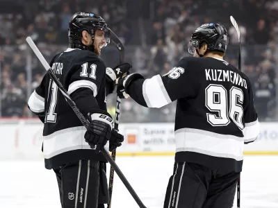 anze kopitar, andrej kuzmenko, los angeles kings, medved, hokej