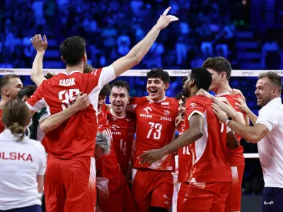 Volleyball - European Men's Volleyball Championship 2026 - Final - France v Poland - Unipol Forum, Milan, Italy - September 26, 2026 Poland players celebrate winning the Men's Volleyball Championship REUTERS/Stoyan Nenov
