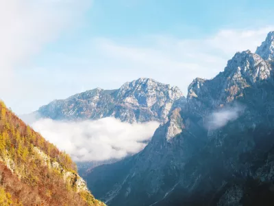 Pogled iz Logarske doline. Slika je simbolična.