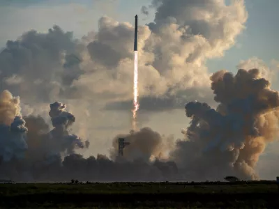The SpaceX Starship and Super Heavy v3 Booster lift off on its 14h test flight from the SpaceX launch complex in Starbase, Texas, U.S., September 28, 2026. The mission is expected to send the vehicle into orbit for the first time and deploy 26 Starlink V3 satellites. REUTERS/Steve Nesius