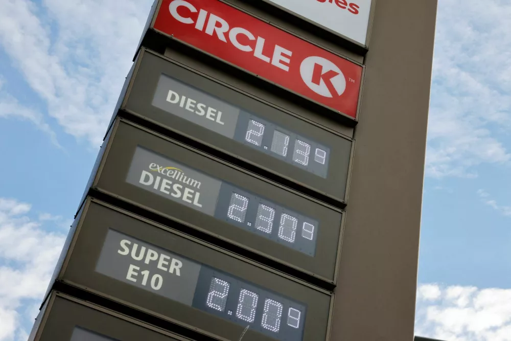 Fuel prices are displayed at a gas station, as the German government's tax cut on fuel comes into effect, in Berlin, Germany, October 01, 2026. REUTERS/Axel Schmidt