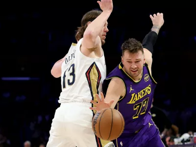 Luka Doncic, Los Angeles Lakers, Kelly Olynyk, liga nba, ko&scaron;arka