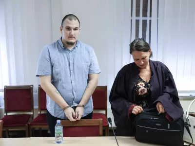 Travmatični dogodek je domnevno žrtev posilstva psihično sesul
