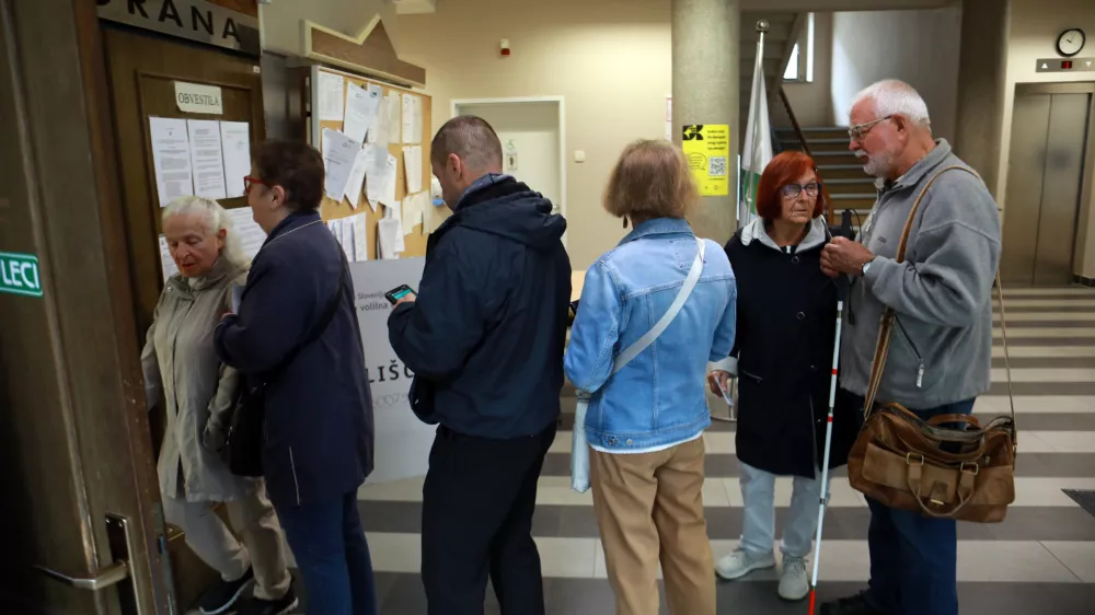 06.10.2026 - predčasne volitve, referendumFoto: Tomaž Skale
