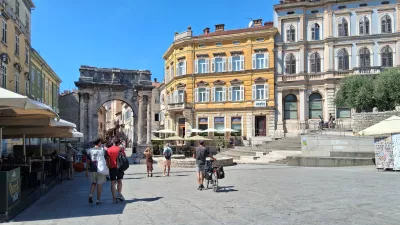 Istrski kolesarski mozaik: vodnik po najlep&scaron;ih poteh od Kopra do skrajnega juga polotoka​