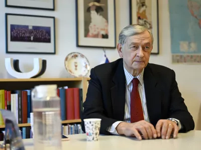 - 07.10.2022 &ndash; prof. dr. Danilo T&uuml;rk, pravnik, diplomat in politik - zaslužni profesor na Pravni fakulteti Univerze v Ljubljani, nekdanji predsednik Slovenije (2007 &ndash; 2012), predsednik mednarodne nevladne organizacije Madridski klub do leta 2022, član Svetovalnega odbora ZN na visoki ravni o učinkovitem multilateralizmu,//FOTO: Nik Erik NeubauerOPOMBA: NEDELJSKI DNEVNIK - INTERVJU 2022