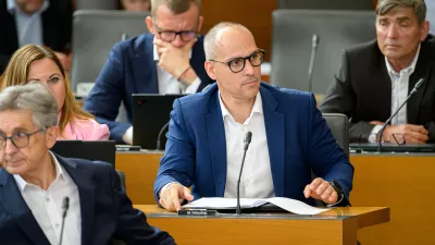 Vodja poslanske skupine Demokrati Tadej Ostrc. Foto: STA