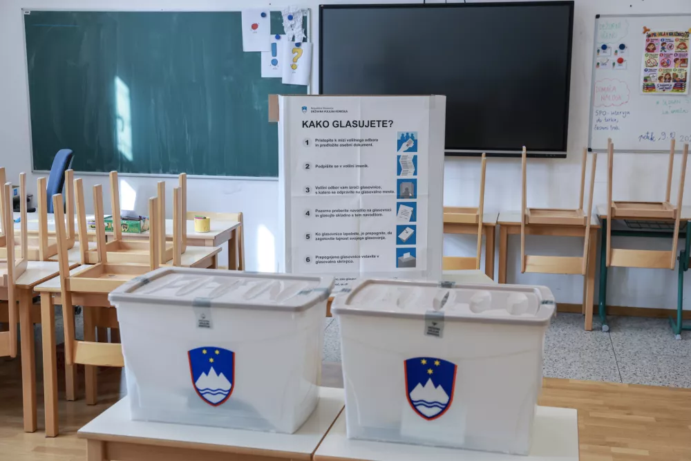 - 11.10.2026 - referendum o politični policiji in treh posvetovalnih referendumih - O&Scaron; Rihard Jakopič//FOTO: Jaka Gasar