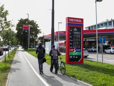 - 21.09.2026. - Črpalka Petrol, Nove cene goriv, cena dizla 1.991 EUR,//FOTO: Bojan Velikonja
