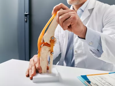 Obetajo se nam bolj&scaron;a zdravila za sklepe. / Foto: Istock