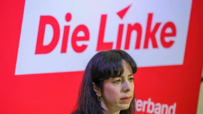 FILE PHOTO: Die Linke (the Left) party's top candidate for Berlin, Elif Eralp delivers a speech during an extraordinary state party conference on their roadmap for exploratory talks following state elections in Berlin, Germany, September 25, 2026. REUTERS/Fabrizio Bensch/File Photo