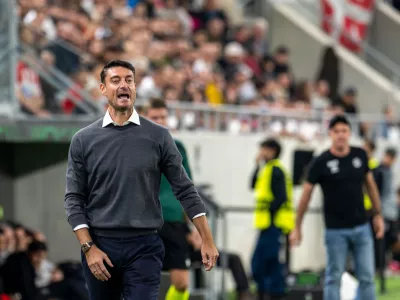 Belgrade's head coach Albert Riera shouts during the Conference League opening phase soccer match between FC Lugano and Red Star Belgrade, in Lugano, Switzerland, Thursday, Oct. 15, 2026. (Samuel Golay/Keystone via AP)