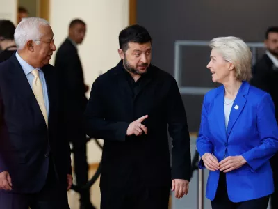 From left, European Council President Antonio Costa, Ukraine's President Volodymyr Zelenskyy and European Commission President Ursula von der Leyen arrive for the EU summit at the European Council building in Brussels, Friday, Oct. 16, 2026. (AP Photo/Geert Vanden Wijngaert)