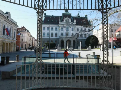 Za dodatno poučevanje bi lahko znova dobili le polovično plačilo