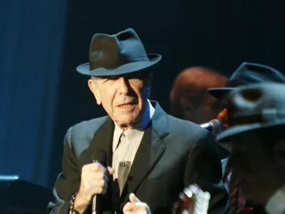 kanadski kantavtor Leonard Cohen, svetovna turneja "World Tour 2010". - koncert kantavtorja Leonarda Cohena v Stožicah /FOTO: Bojan Velikonja 