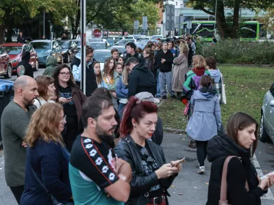 - 11.10.2026 - referendum o politični policiji in treh posvetovalnih referendumih - voli&scaron;če Omnia//FOTO: Jaka Gasar