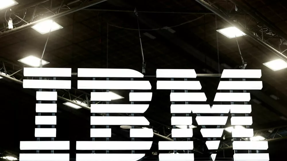 FILE PHOTO: The IBM logo is seen during the Viva Technology conference dedicated to innovation and startups at Porte de Versailles exhibition center in Paris, France, June 12, 2025. REUTERS/Benoit Tessier/File Photo