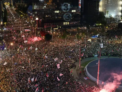 Supporters of the electoral list "Student List - Students Win" attend a final campaign rally in Belgrade, Serbia, October 22, 2026. REUTERS/Uros Arsic