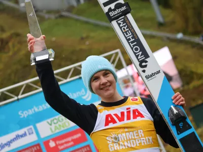 Ema Klinec je postala tretja Slovenka s skupno zmago poletne velike nagrade. Pred njo je uspeh uspel &scaron;e Niki Vodan in Ur&scaron;i Križnar. 
