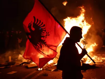 Protesti v Albaniji. Foto: REUTERS/Florion Goga