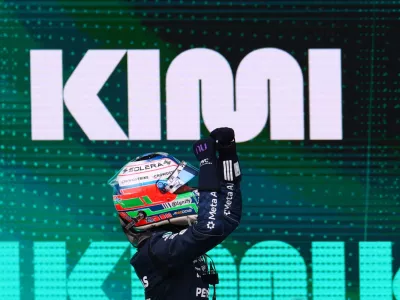 Formula One F1 - United States Grand Prix - Circuit of the Americas, Austin, Texas, U.S. - October 25, 2026 Mercedes' Andrea Kimi Antonelli celebrates after winning the United States Grand Prix REUTERS/Mike Segar