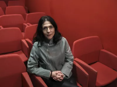 - 21.04.2023 &ndash; Andrina Mračnikar, koro&scaron;ka slovenka &ndash; avstrijska filmska scenaristka in režiserka celovečernega dokumentarnega filma Izginjanje /Verschwinden //FOTO: Jaka GasarOPOMBA: DNEVNIKOV OBJEKTIV &ndash; INTERVJU 2023