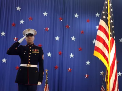 ameri&scaron;ki marinci - vojaki,- 236. obletnica Deklaracije neodvisnosti Združenih Držav Amerike (ZDA) - 4. julij, sprejem ob dnevu ameri&scaron;ke neodvisnosti 2012//FOTO: Bojan Velikonja