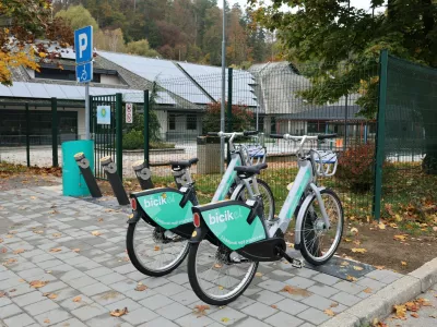 V občini Menge&scaron; je začel delovati sistem javne izposoje električnih koles bicikEL. Foto: Občina Menge&scaron;