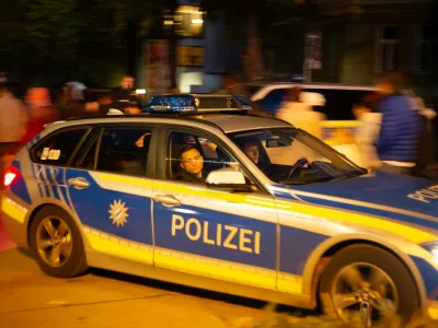 Nem&scaron;ki policijski avto