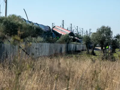 The scene of a collision between two trains in Urda, Spain on Wednesday, Oct. 28, 2026. (Juanma Jimenez/Europa Press via AP)