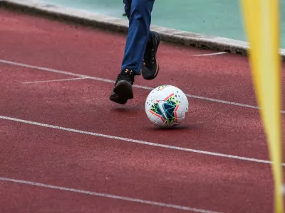 - 28.07.2019 &ndash; Simbolična fotografija, nogometna žoga, otro&scaron;ka igra //FOTO: Bojan Velikonja