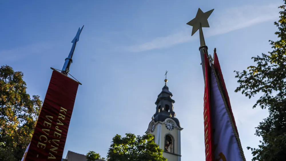 Prapor&scaron;čaki, cerkev in NOB- 10.09.2020 - Stalna razstava Sv. Urh v času druge svetovne vojne (1941&ndash;1945) v prenovljeni stavbi nekdanji mežnariji, ki je bila po dolgotrajnem postopku denacionalizacije leta 2015 vrnjena v last Mestni občini Ljubljana, //FOTO: Bojan Velikonja