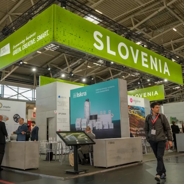 Skupinska sejemska predstavitev na sejmu Electronica 2022. Foto: SPIRIT Slovenija, javna agencija